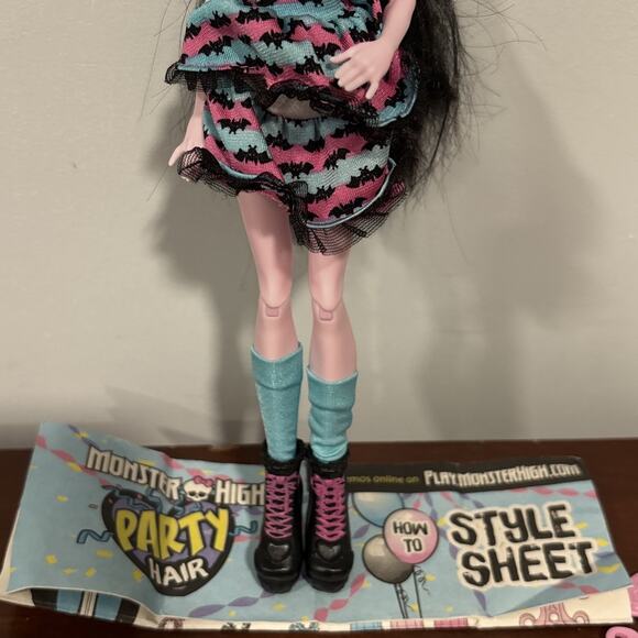 Monster High Draculaura Party Hair 2016 Doll Daughter of Dracula w/ Outfit Shoes - Picture 5 of 12